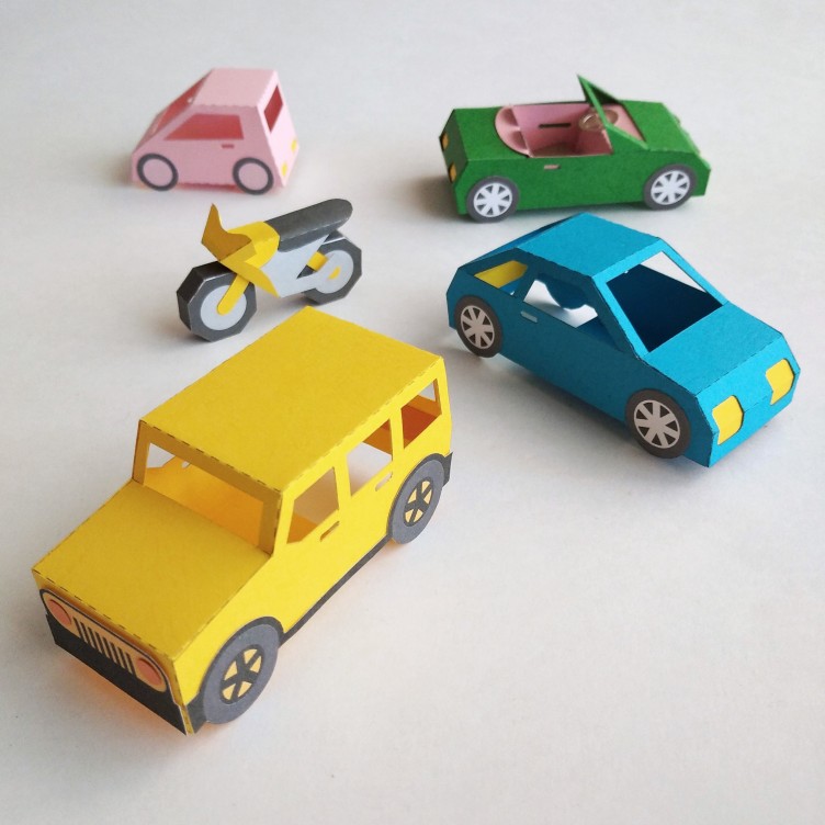 CARS AND MOTORBIKE. 5 Paper Toys. SVG
