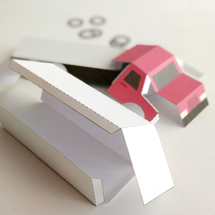 TRUCK Type D. Paper Toy / Gift Box