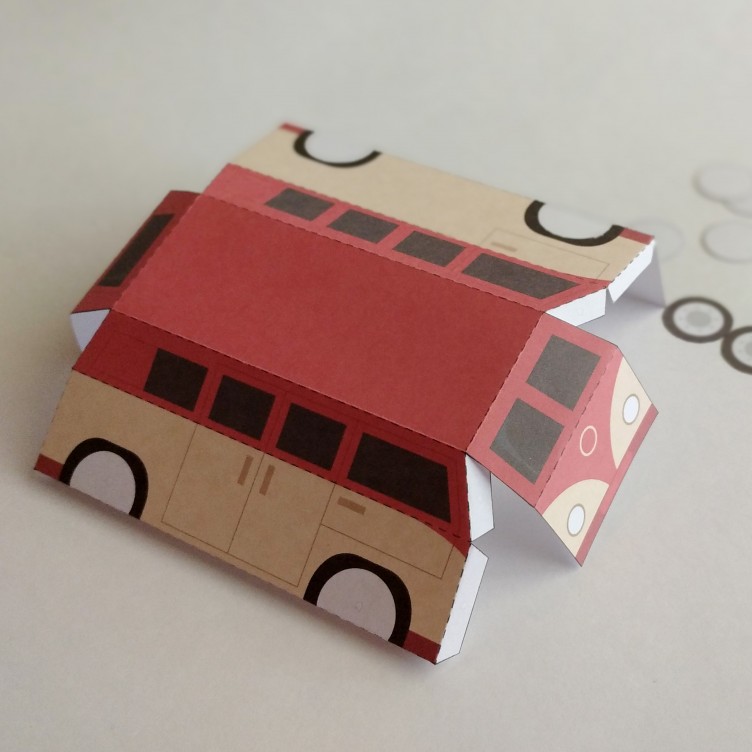 BUS Type D. Paper Craft School Bus / Gift Box